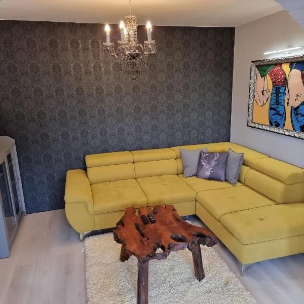 Apartmanház 2-6 főnek, hotel v destinaci Pécs