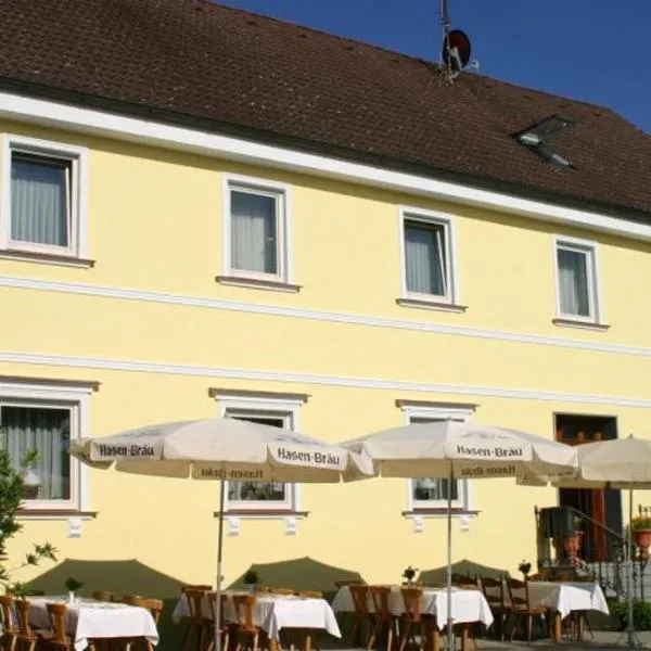 Landhotel Gasthof Huber, hotel en Hörbach