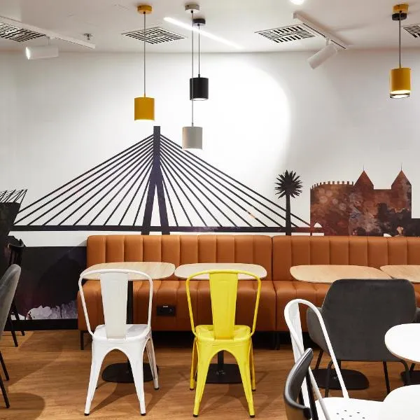 Holiday Inn Express - Warsaw - The HUB by IHG, hotel Varsóban