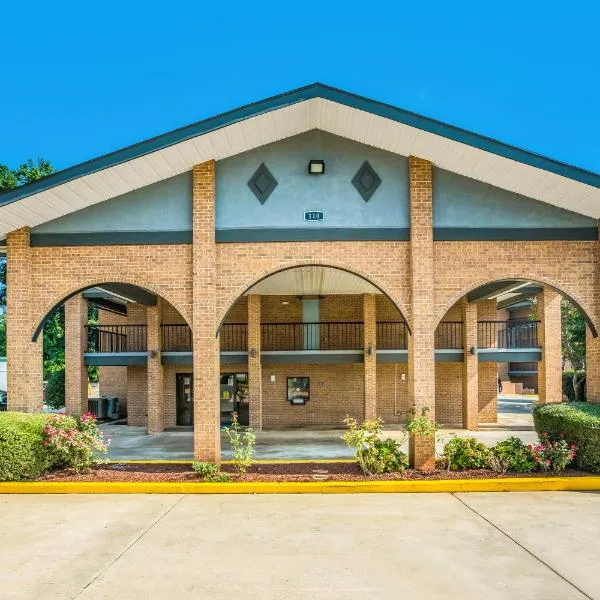 Americas Best Value Inn Stockbridge、ストックブリッジのホテル
