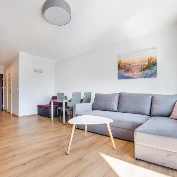 Apartamenty Sun & Snow Na Wydmach, hotel v destinácii Międzywodzie