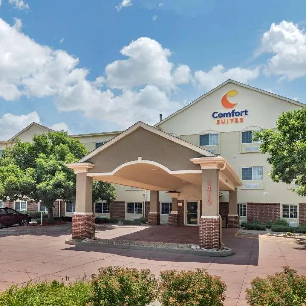 Comfort Suites Fort Collins Near University, hotel in Timnath