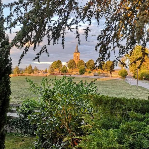 LE CEDRE BLEU, hotel en Saint-Michel-sur-Meurthe