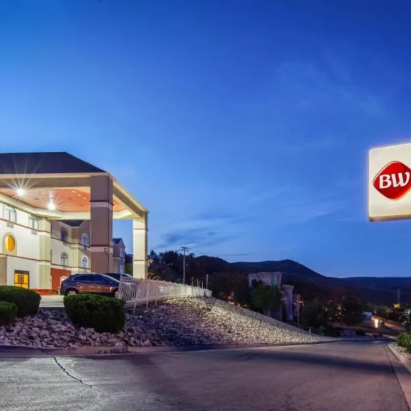 Best Western Plus Ruidoso Inn, hotel v destinaci Ruidoso