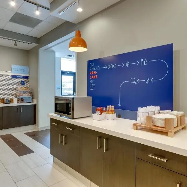 Holiday Inn Express - Wilmington - Porters Neck by IHG, hotel in Wilmington