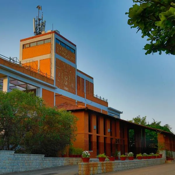 Olde Bangalore Resort and Wellness Center, hotel v destinaci Devanhalli