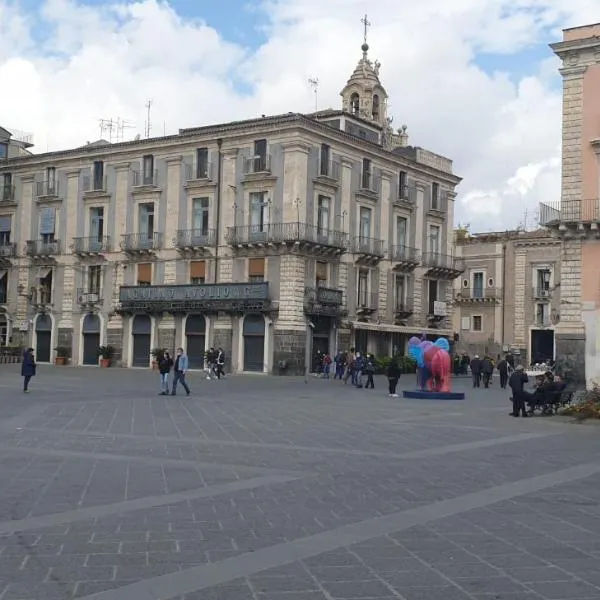 Palazzo La Piana Rooms, hotel v destinaci Catania