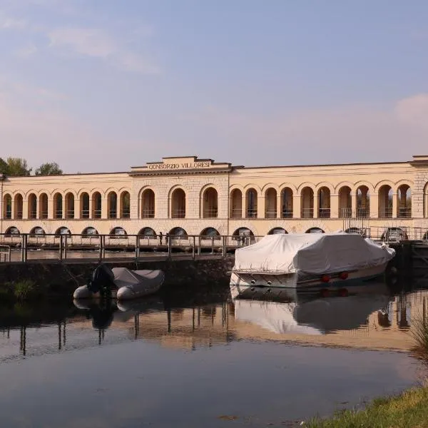 Panperduto – hotel w mieście Somma Lombardo