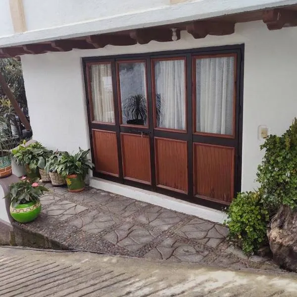 Departamento Las Marianas, hotel in Valle de Bravo