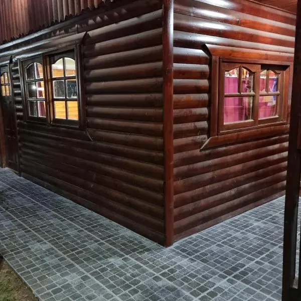 Cabaña Los Acacios y Los Acacios II Lobos, hotel in Lobos