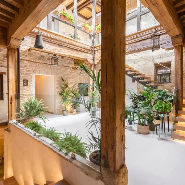 Dobo Azacanes Hostal, hotel in Toledo