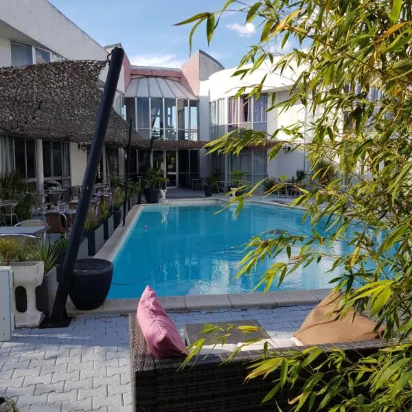 Hotel La Clé – hotel w mieście Saint-André-de-Sangonis