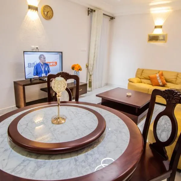 Residence Le Bonheur - Serviced apartment by Douala Airport/Mall, hotel i Ngori