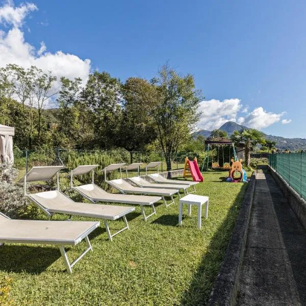 Casa Vacanza Elena, hotel v destinácii San Bernardino Verbano