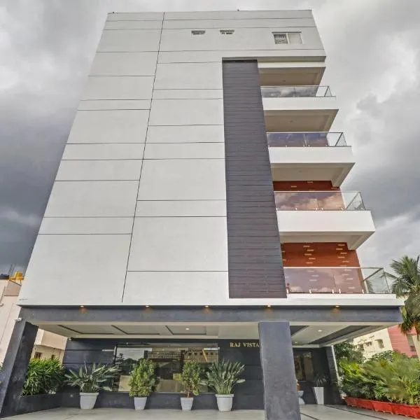 Treebo Premium Raj Vista Global Village, hotel v destinaci Bengalúr