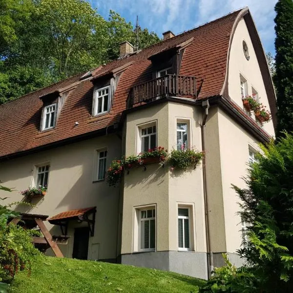 Pension Family, hotel a Karlovy Vary