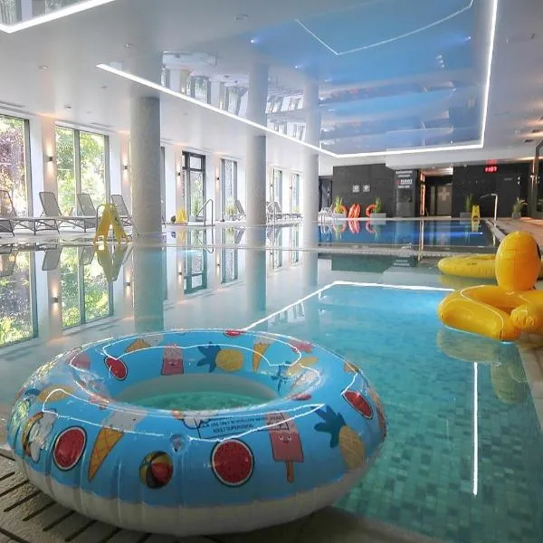 SPA Nadmorskie Tarasy Nemo Apartamenty Kołobrzeg - Latarnia morska - Port, hotel di Kołobrzeg