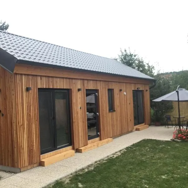 Zahradní dům, hotel a Bělkovice