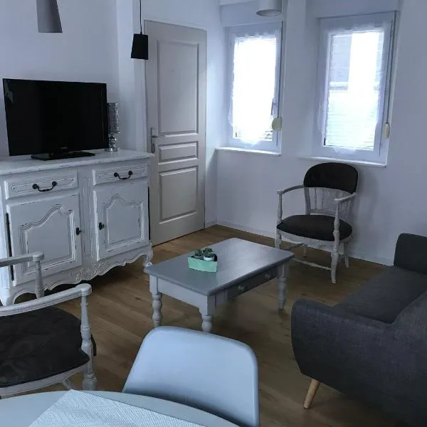 Le saint Pierre, hotel in Roye