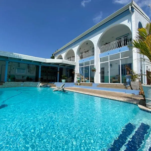 ThE LaZy ShArK, hotel v destinaci Freeland Park