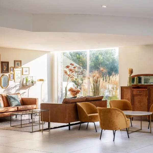 Best Western Hotel du Lac Dunkerque- Restaurant ouvert 7/7 midi et soir、アルル・シュル・テクのホテル