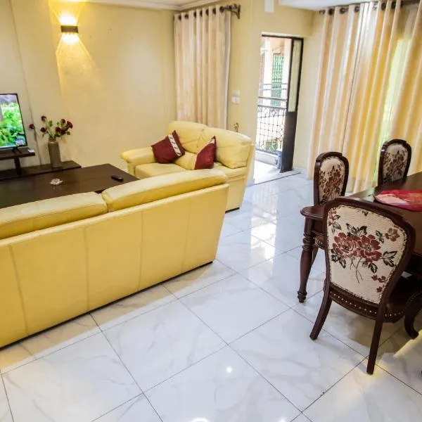 Residence Le Bonheur - 2 Bed Apartment by Douala Mall/Airport, hotel in Douala