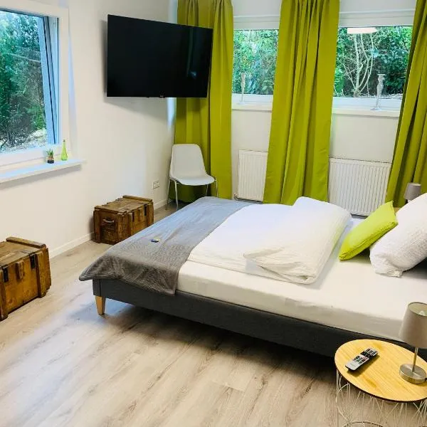 Appartement Apelern (A2) - 2 Zimmer, Badewanne, Terrasse, Netflix, hotell i Apelern