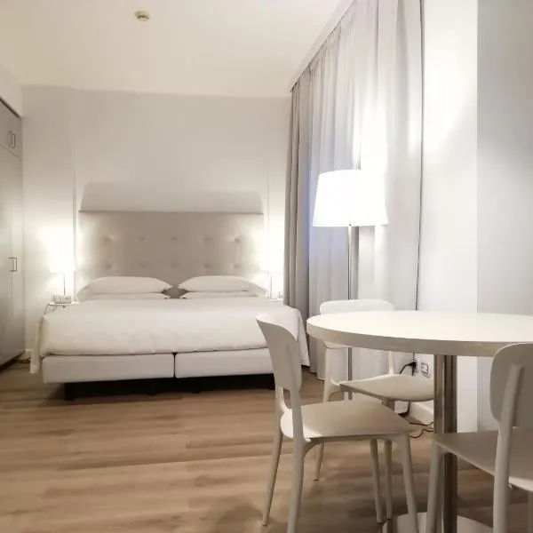 Delta Hotel Apartments, hotel en Carpiano