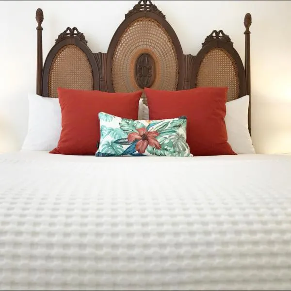 Caíque - Apartamento de Charme com 3 Quartos no Centro Histórico de Olhão, ξενοδοχείο σε Olhão