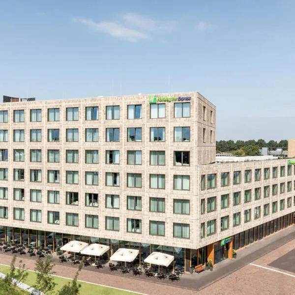 알메러에 위치한 호텔 Holiday Inn Express - Almere, an IHG Hotel