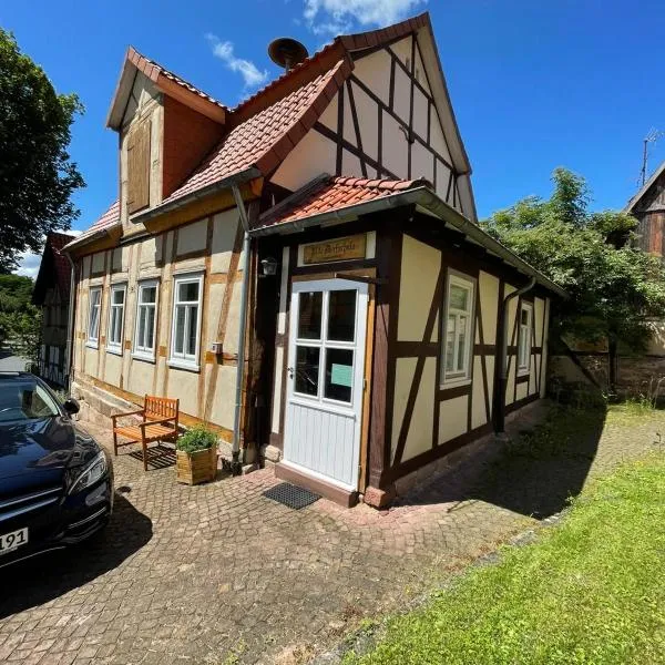 Ferienwohnung Alte Dorfschule, hotel di Witzenhausen