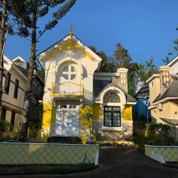 Villa Wubao Kota Bunga 3 Kamar Harga Budget、Cinengangirangのホテル