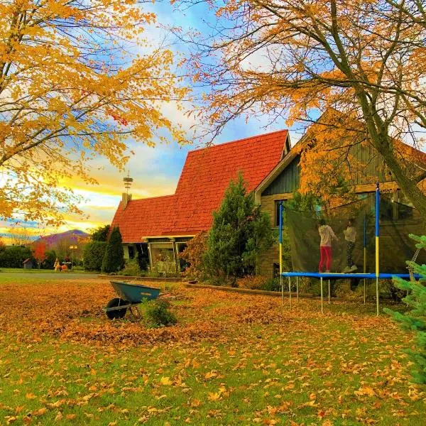 Hotel Motel Bonsoir, hótel í Granby