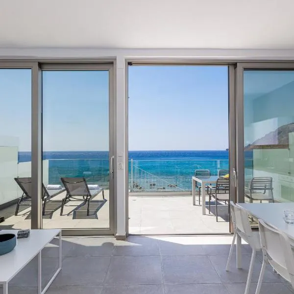 Aelia Seascape Apartments、プラキアスのホテル