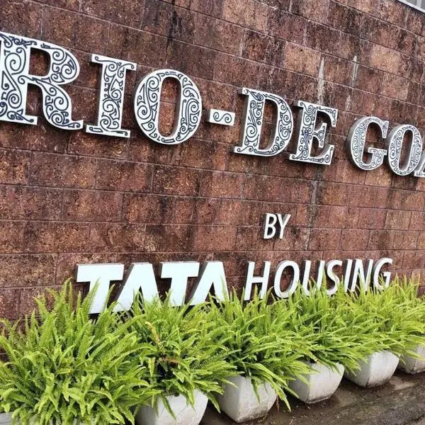 Tata Housing -Garden & pool view-6KM from Airport, hotel v destinaci Marmagao