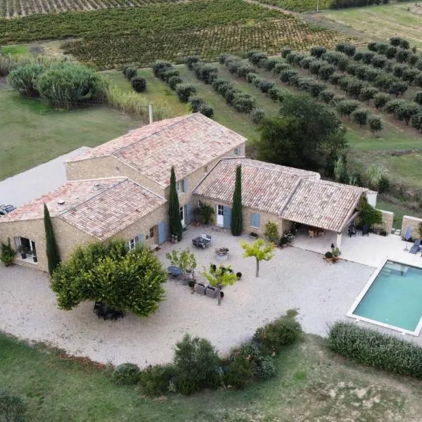 Mas du Vieux Tilleul, hotel in Vaison-la-Romaine