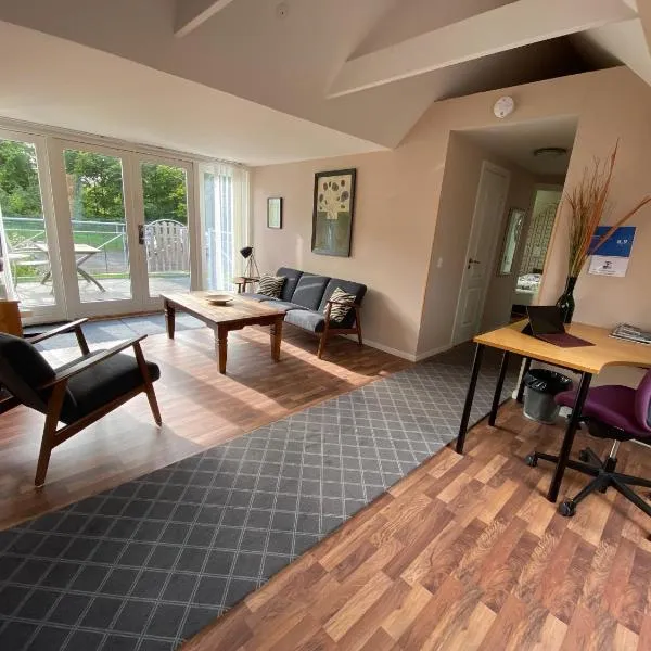 Country flat, hotel in Roskilde