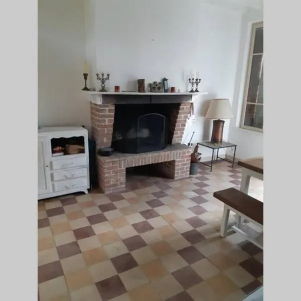 GITE, MAISON A LA CAMPAGNE ARDENNES, AISNE,MARNE, hotel v destinaci Le Thour