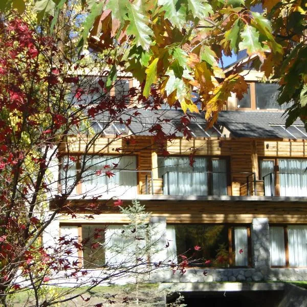 Ruca Kuyen Golf & Resort, hotel in Villa La Angostura