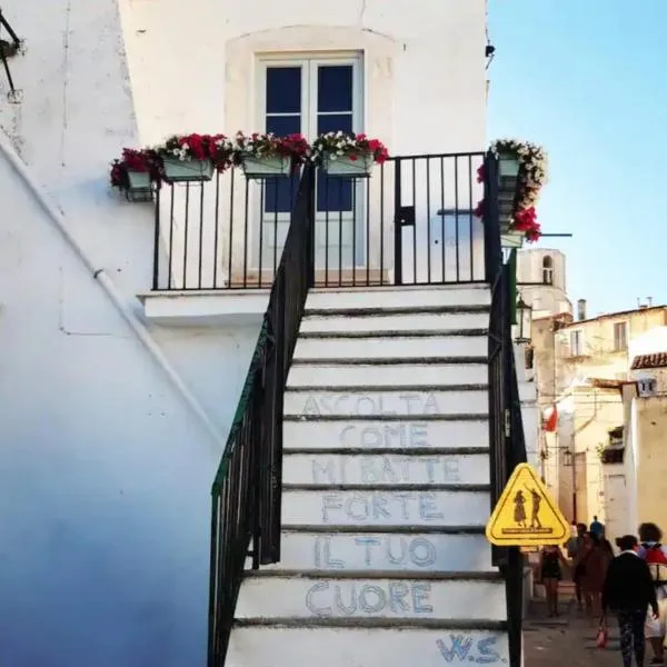 Casa Isabella, hotel v destinaci Monte SantʼAngelo