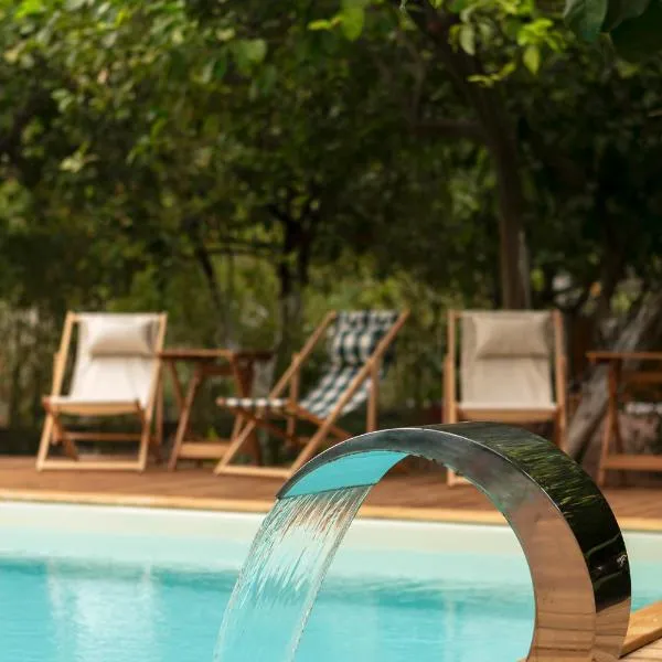 Gayb-i Bungalows , Plus 12 Years Old - Free Access to Beach, hótel í Cıralı