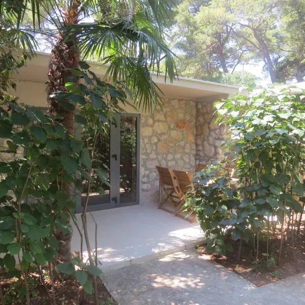 Camping Mia Bungalow & Mobile Home, hotel in Biograd na Moru