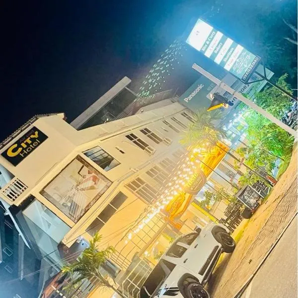 Airport City Hotel, hotel en Katunayake