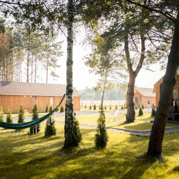 Leśna Osada przy Suntago Park, hotel v destinaci Krzyżówka