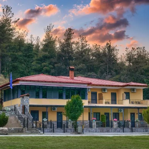 River Side Rooms, hotel en Elassona