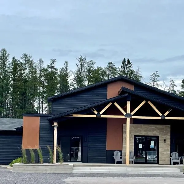 Motel St-Ambroise, hotel Saint-David-de-Falardeau városában