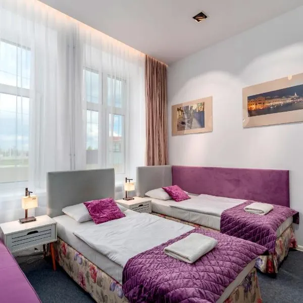 Nasze Kamienice Studio 3 5 7, hotel in Rzeszów