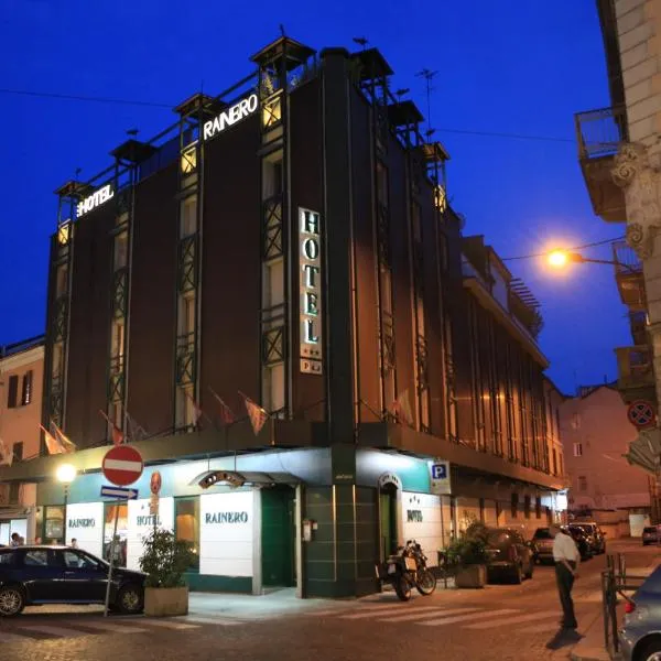 Hotel Rainero, hotel in Rocca D'Arazzo