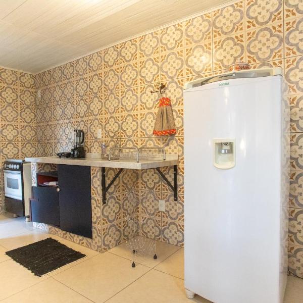 Casa charmosa e espaçosa - Foto 4