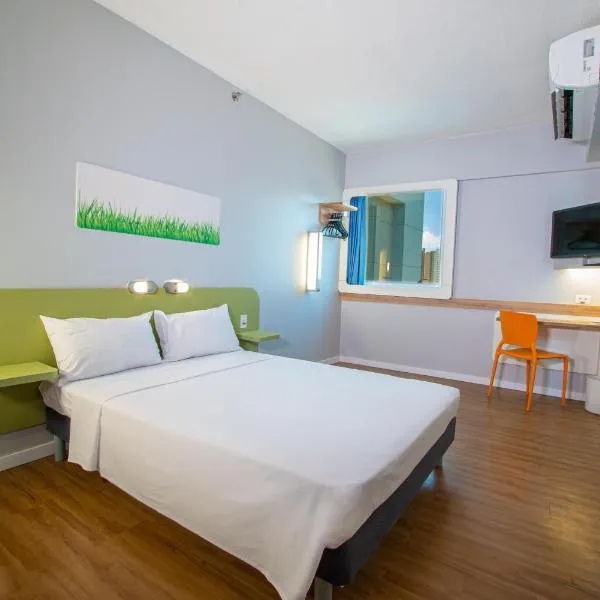 Ibis Budget Fortaleza Praia de Iracema, hôtel à Fortaleza